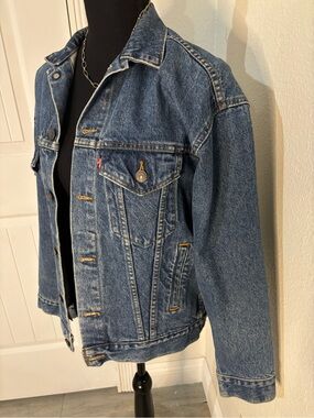 Vintage Levi’s 70507 Trucker Denim Jacket – Made in USA – Size L